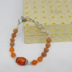 Picture of Karneol- & Rudraksha-Perlenarmband für das Sakralchakra