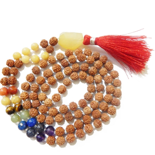 Picture of 7 Chakra Rudraksha Mala mit facettiertem Trommelanhänger aus gelbem Aventurin und gelben Aventurin- und 7 Chakra-Edelsteinperlen